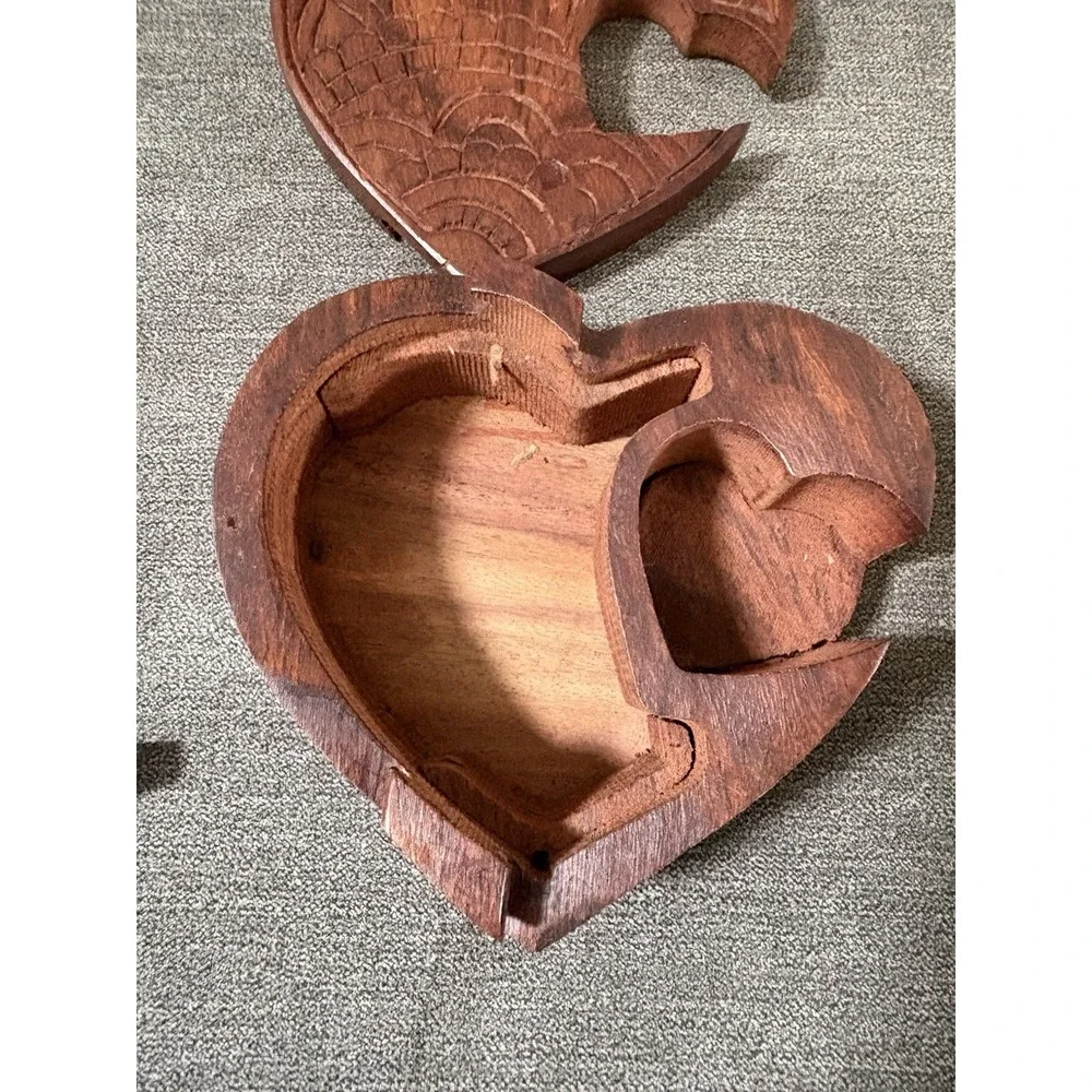 Hand Carved Matr Boomie Wood Wooden Heart Shaped Puzzle Box 3 Pieces Made India